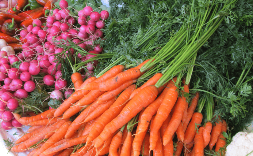 Farmers' markets help consumers waste less
